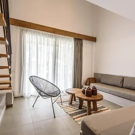 Aggello Boutique 3*