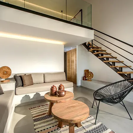 Aggello Boutique 3*
